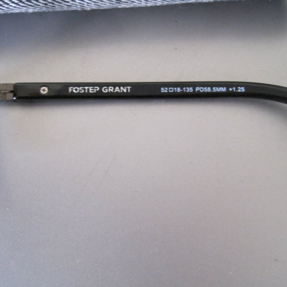 Foster Grant reading glasses +1.25 - Picture 6 of 6